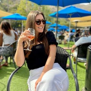 Meet your Posher, Marisa